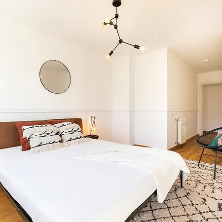 Cosy 4 Bedroom Duplex In Belem Apartment Lisbon